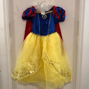 Little Girls Size 5/6 Snow White Costume
